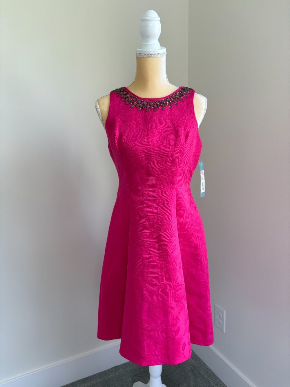 NEW London Times Size 6 Bright Pink Sleeveless Fit & Flare Dress Rhinestones